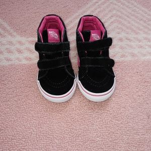 Toddler size 6.5 Vans